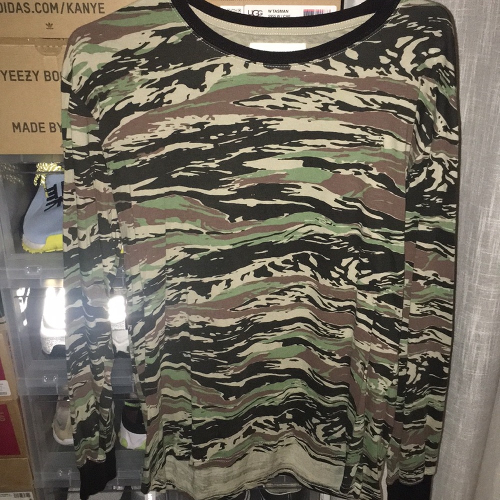 Camo long sleeve tight fitted men’s